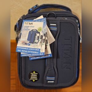 Titan by Arctic Zoneb lunch box